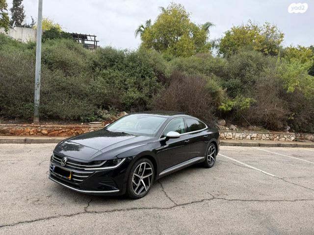 מודעת רכב פולקסווגן ארטאון