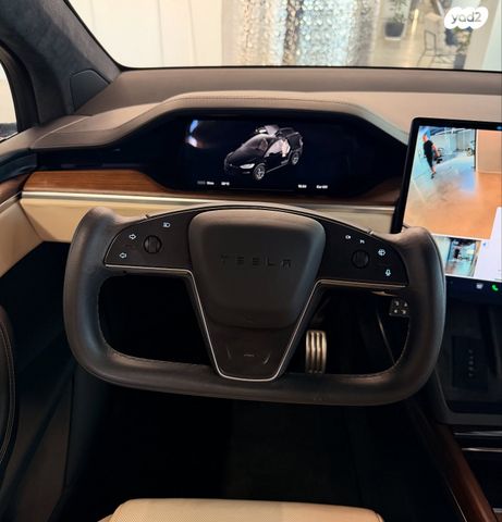טסלה מודל X