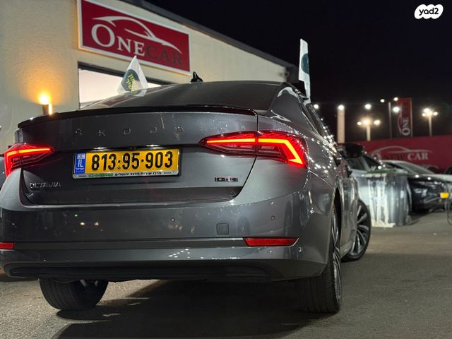 סקודה אוקטביה