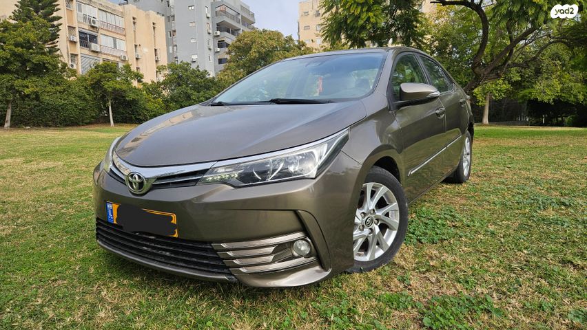 טויוטה קורולה