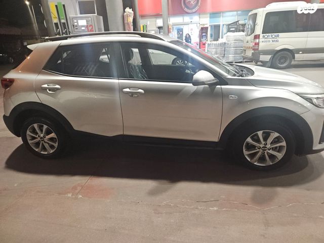 מודעת רכב קיה סטוניק