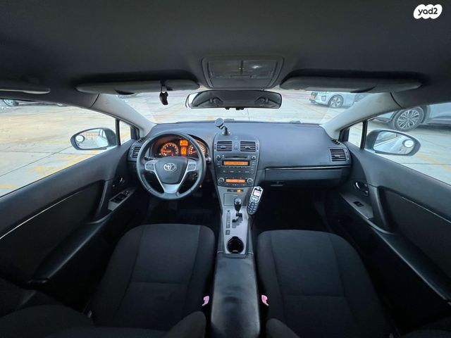 טויוטה אוונסיס