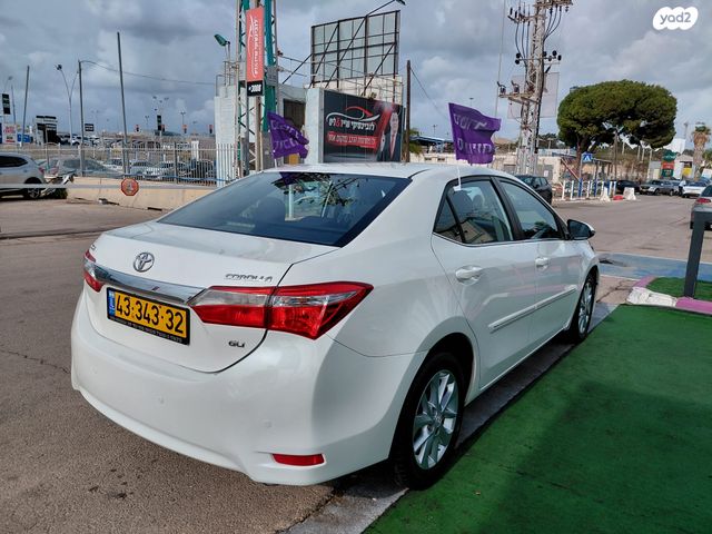 טויוטה קורולה