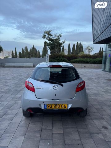 מאזדה 2