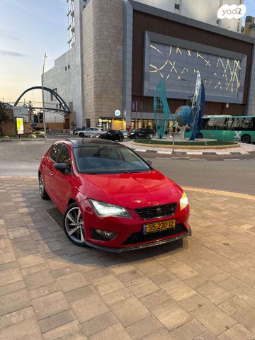 מודעת רכב סיאט לאון