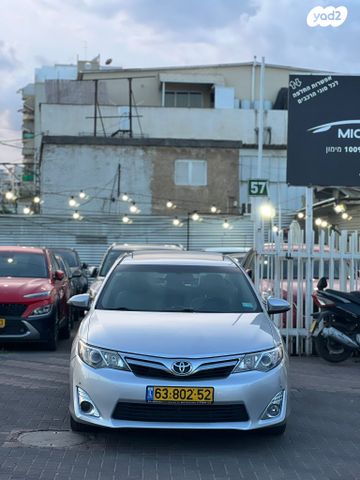 טויוטה קאמרי