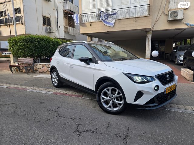 מודעת רכב סיאט ארונה