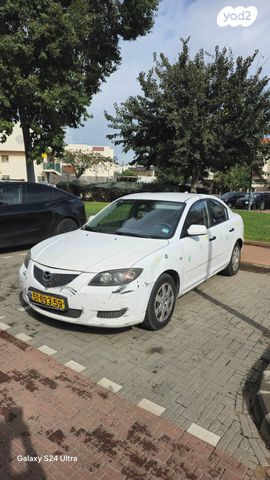 מודעת רכב מאזדה 3