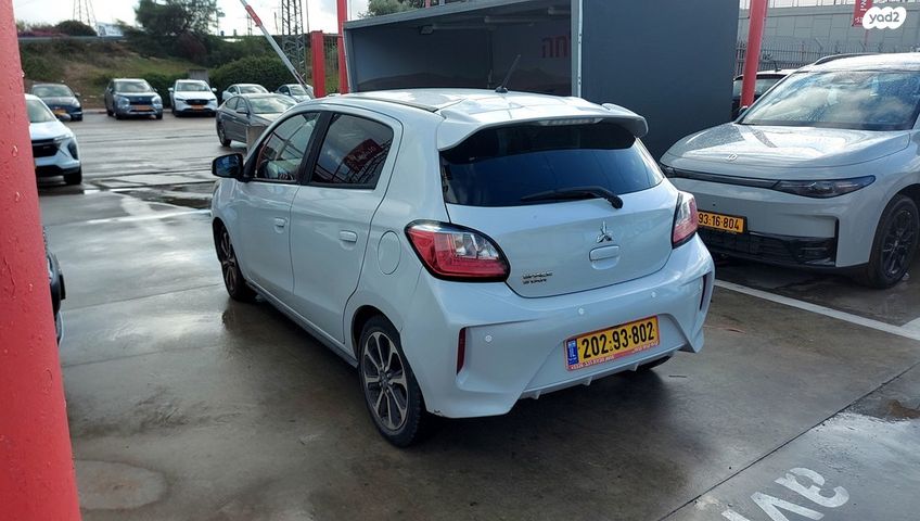 מיצובישי ספייס סטאר