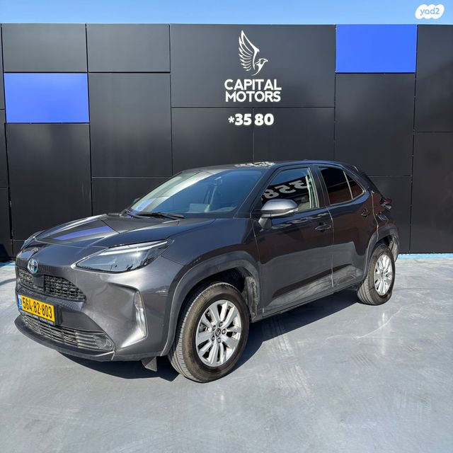 מודעת רכב טויוטה יאריס קרוס