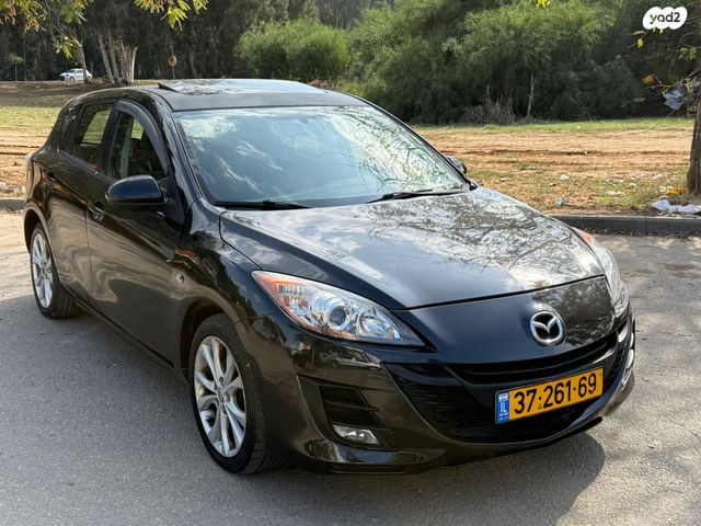 מודעת רכב מאזדה 3