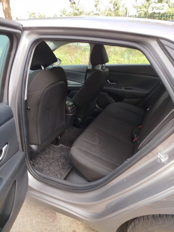 יונדאי אלנטרה