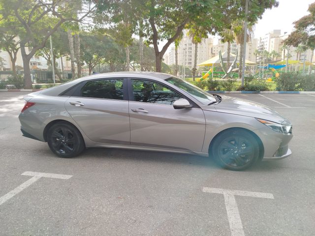 יונדאי אלנטרה