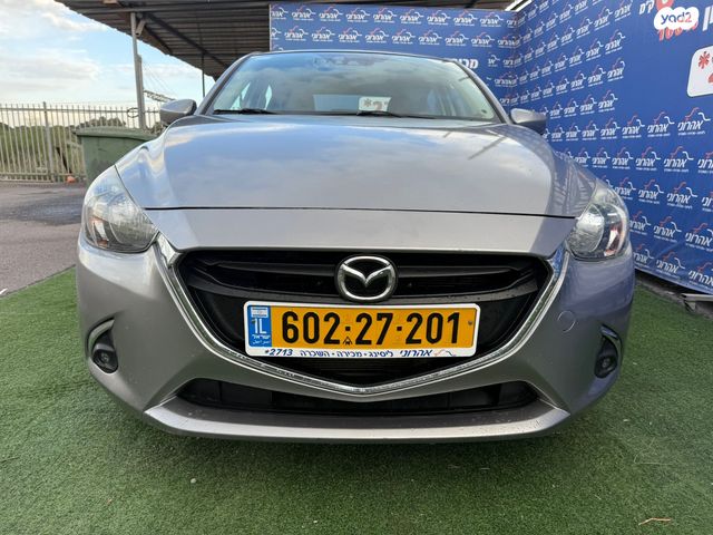 מודעת רכב מאזדה 2 1