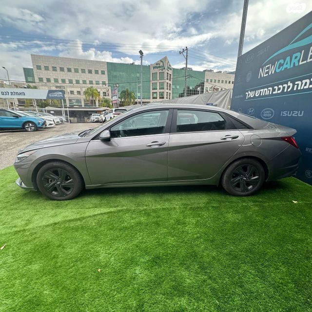 יונדאי אלנטרה