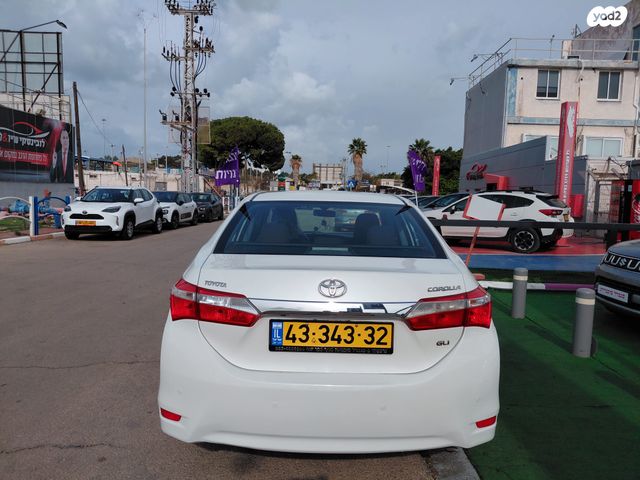 טויוטה קורולה