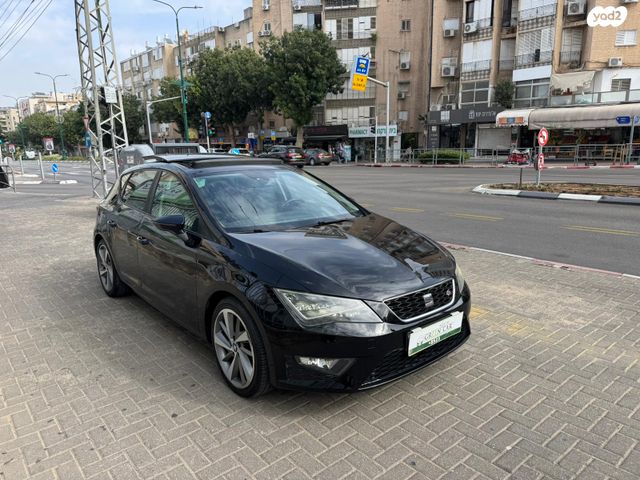 מודעת רכב סיאט לאון