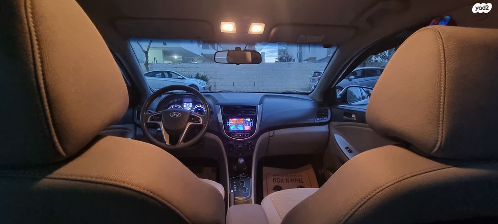 יונדאי אקסנט i25