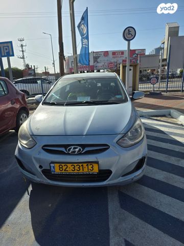 יונדאי אקסנט i25