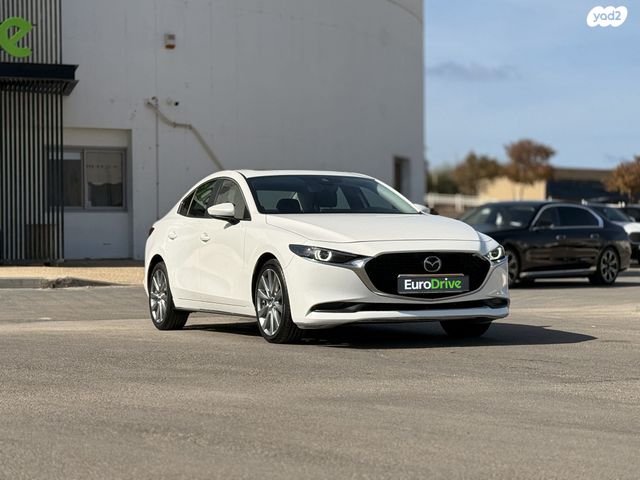 מאזדה 3