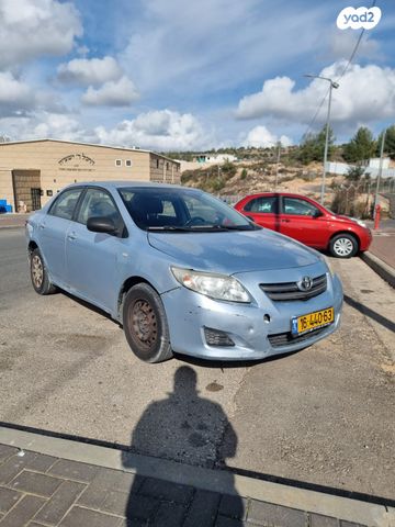 טויוטה קורולה