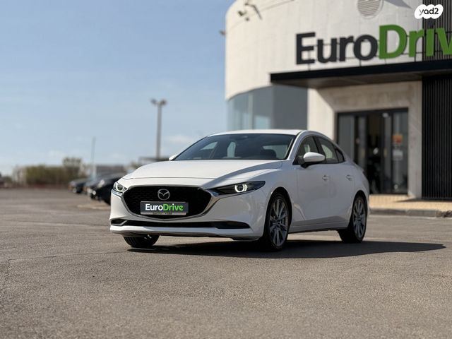 מודעת רכב מאזדה 3