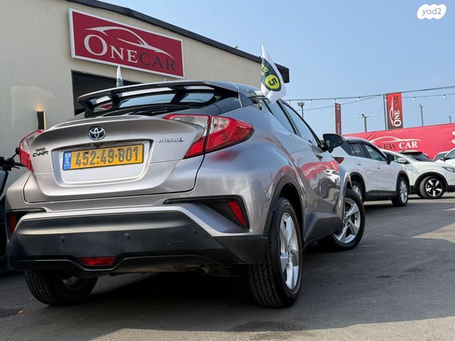טויוטה C-HR
