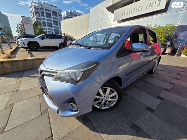 מודעת רכב טויוטה יאריס