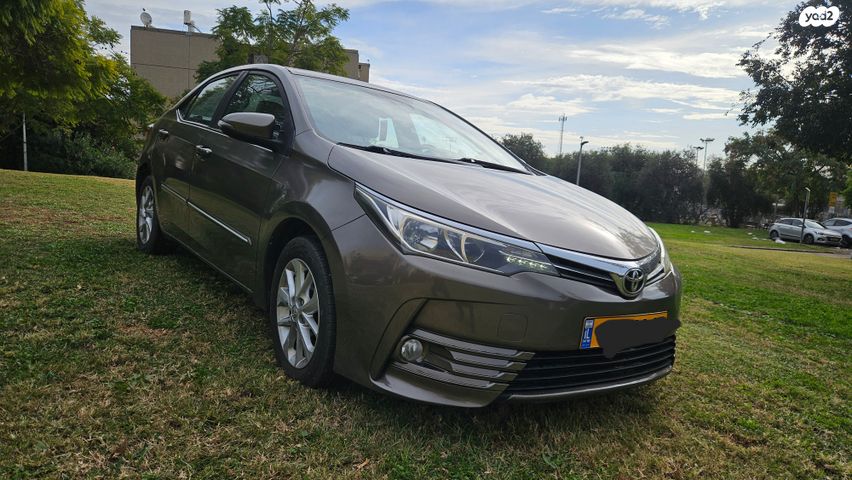 טויוטה קורולה