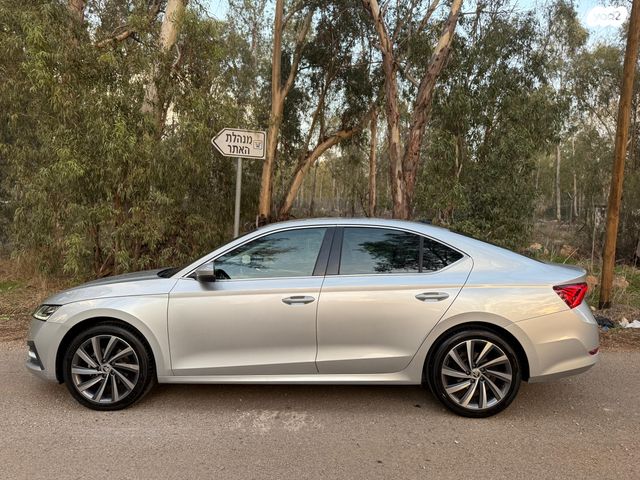 סקודה אוקטביה