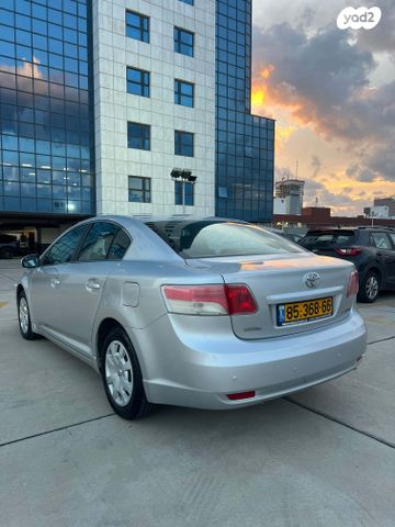 טויוטה אוונסיס