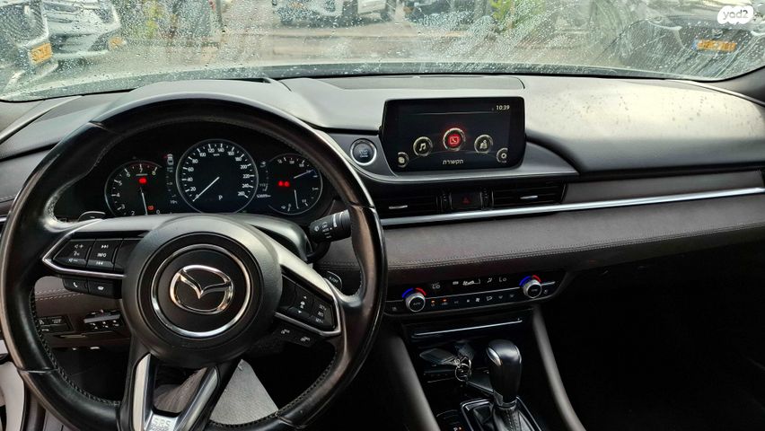 מאזדה 6