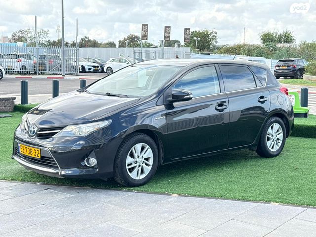 טויוטה אוריס