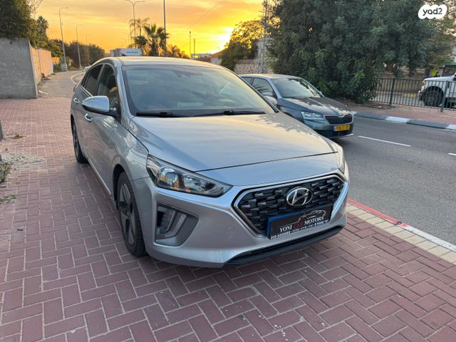 יונדאי איוניק