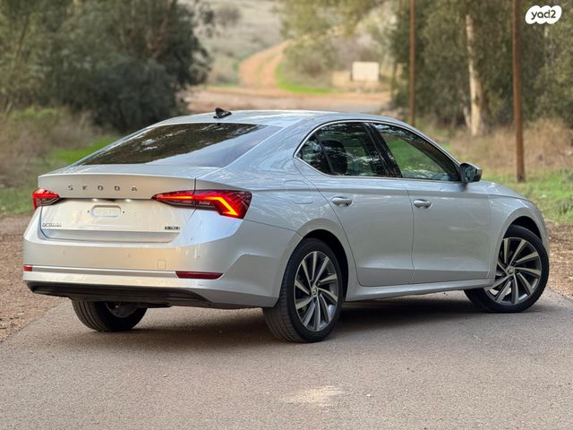 סקודה אוקטביה