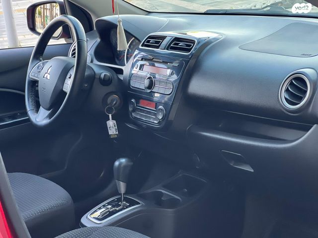 מיצובישי ספייס סטאר