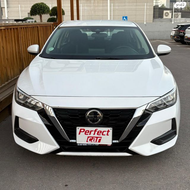 ניסאן סנטרה