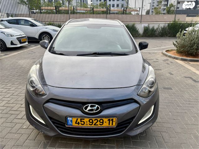 יונדאי i30