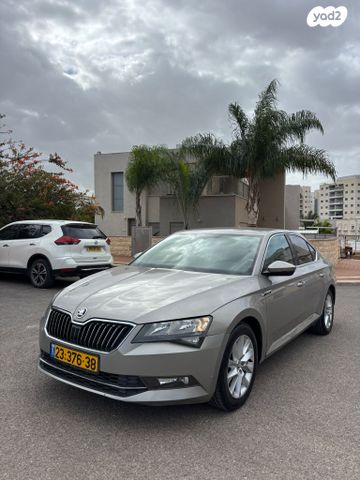 מודעת רכב סקודה סופרב