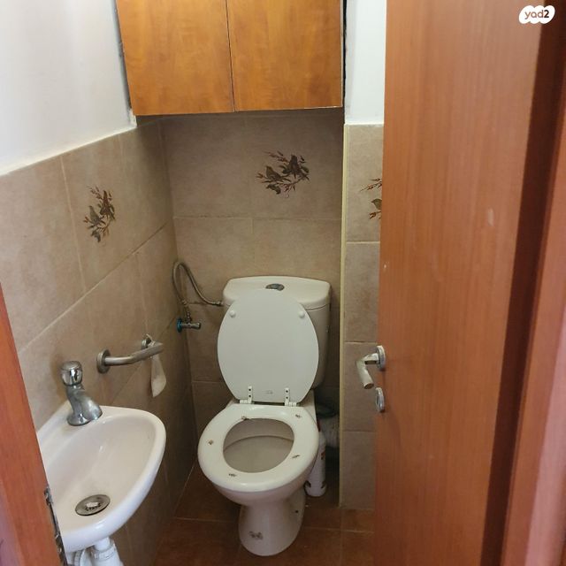 דירה, סוקולוב 18, ארלוזורוב, כפר סבא