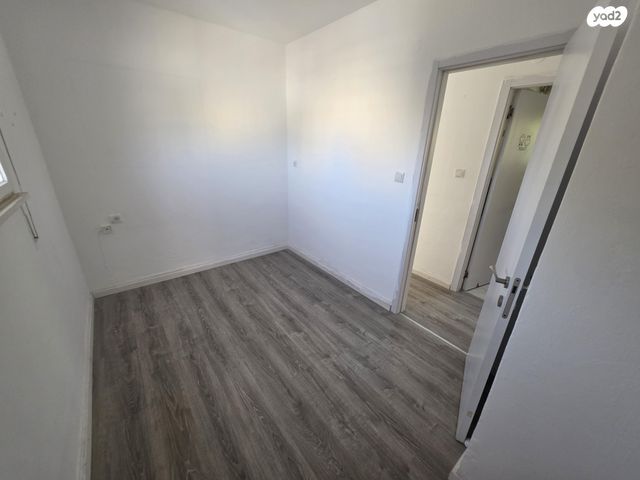 הפרטיזנים 5