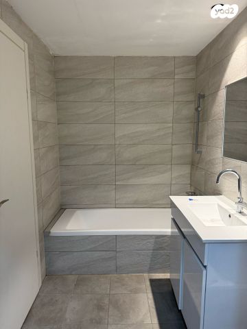 דירה, יצחק אבינו 1, אחיסמך, לוד