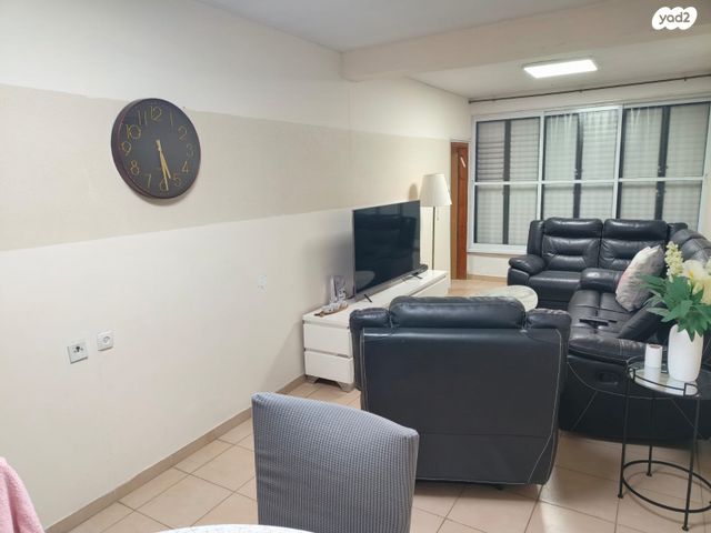 גיורא יוספטל 1