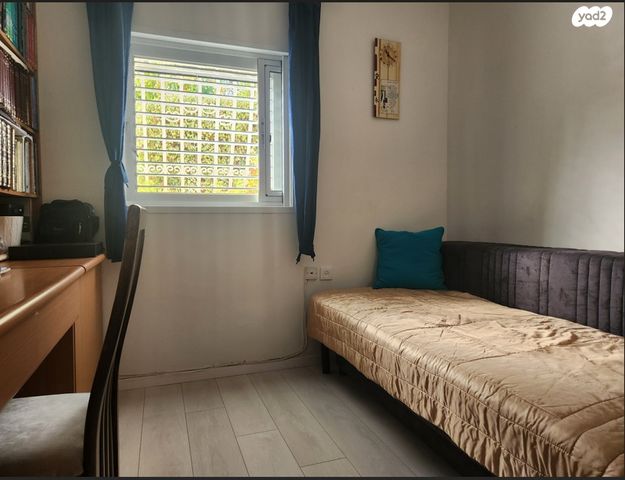 דירת גן, שדרות לוחמי הגטאות 10, בית וקאנטרי, גיורא יוספטל, גבעת שמואל