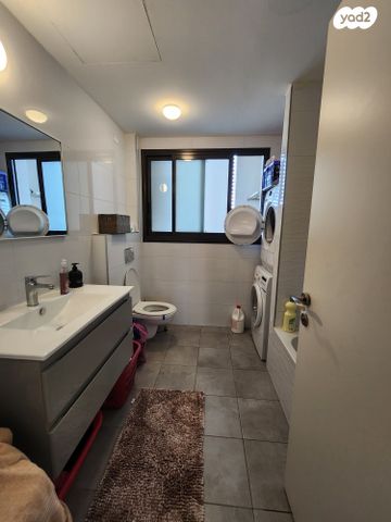 דירה, אהבת אדם 8, שרונה, כפר יונה