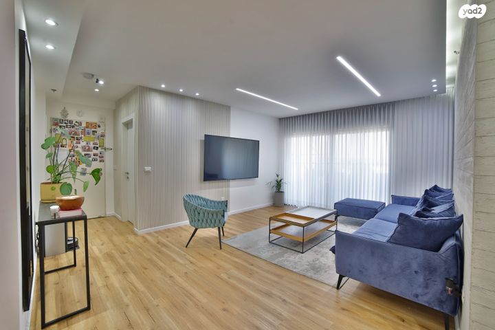 דירה, רחל המשוררת 8, נאות שמיר, יבנה