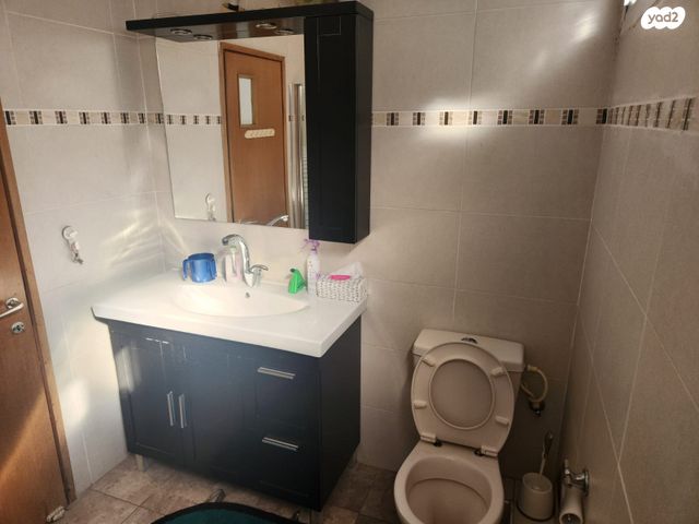 דירת גן, שדרות לוחמי הגטאות 10, בית וקאנטרי, גיורא יוספטל, גבעת שמואל