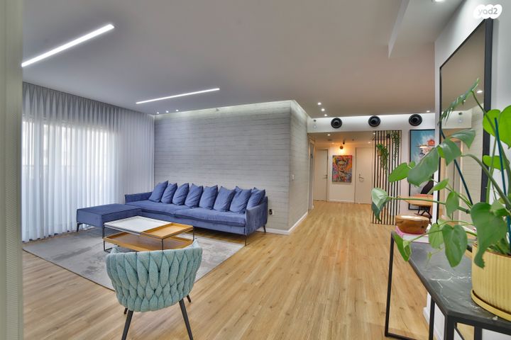 דירה, רחל המשוררת 8, נאות שמיר, יבנה