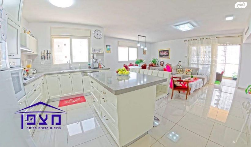 דירה, הבריגדה היהודית 56, גלי הים, נתניה