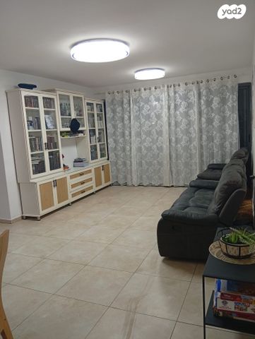 דירה, בעל התניא 1, בעל התניא, לוד